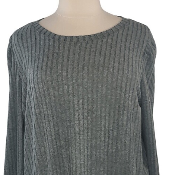 Ofeefan Cozy‎ Green Ribbed Sweater Tunic - Picture 2 of 14
